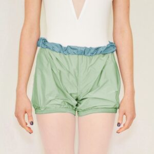 BULLET POINTE ADULT WARMUP SHORT